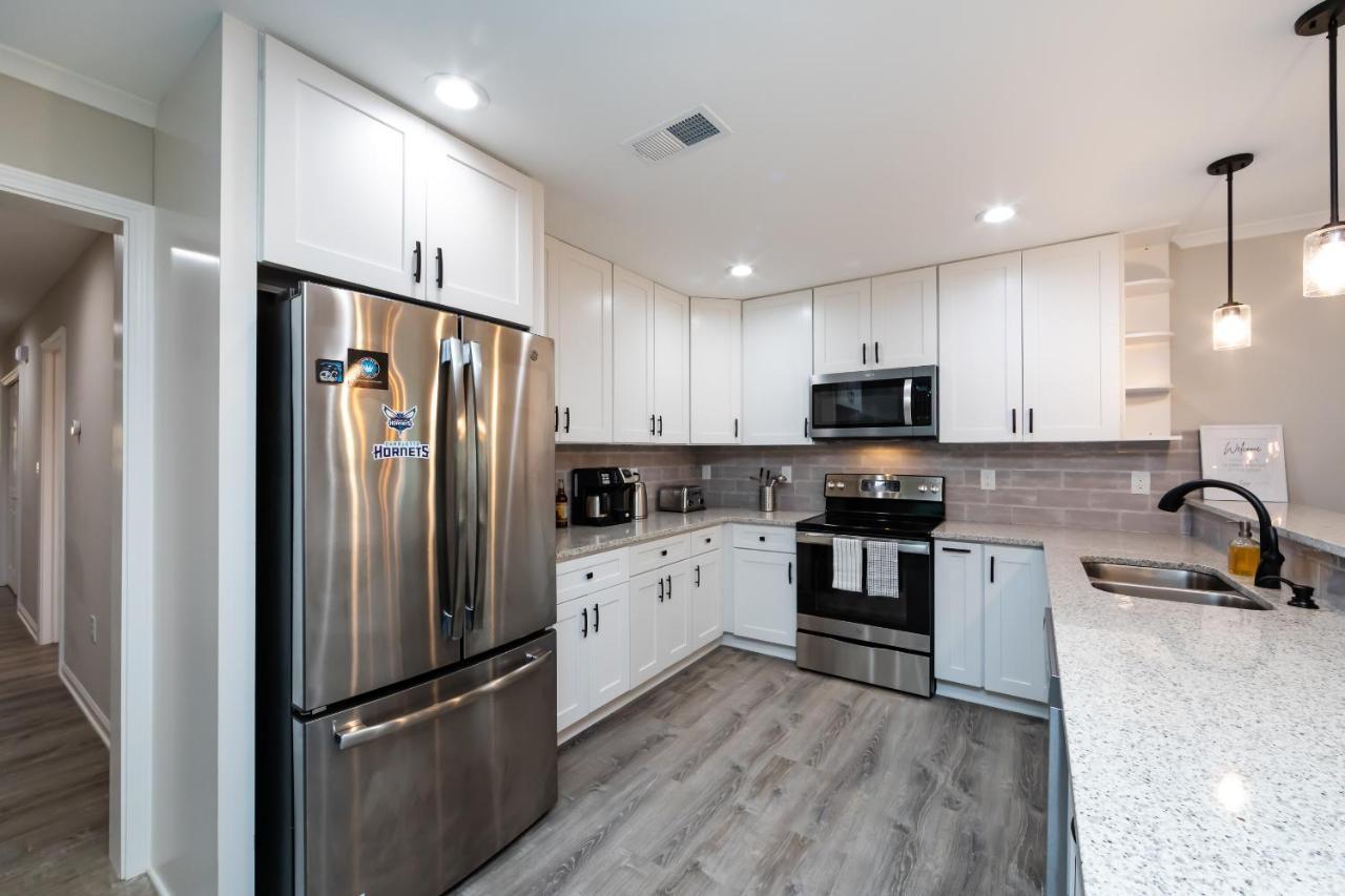 Brandnew Spacious 4 Bedroom House Minutes To Uptown Charlotte Eksteriør billede