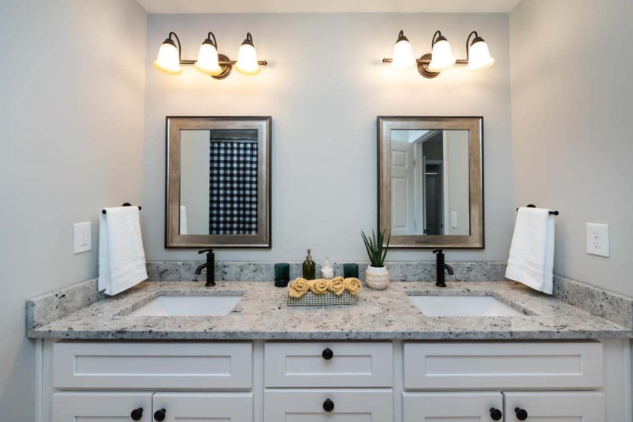 Brandnew Spacious 4 Bedroom House Minutes To Uptown Charlotte Eksteriør billede